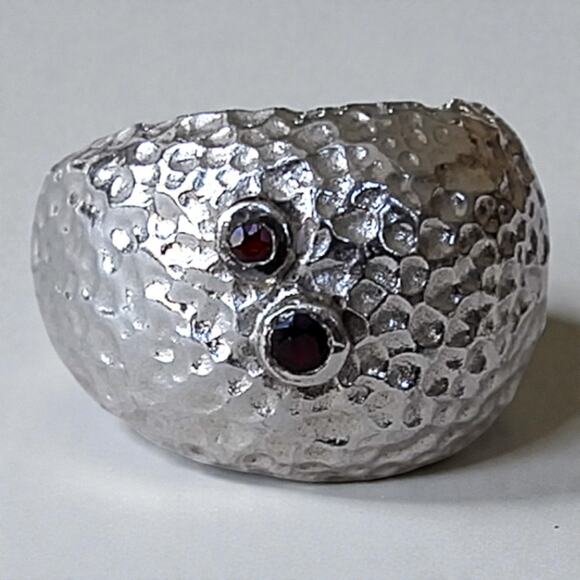 Vintage 925 Silver Hammered Garnet Ring Chunky Domed Statement EFY Maker - Picture 3 of 6